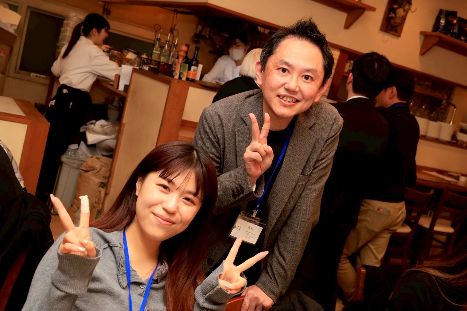 NIC横浜で参加者同士が交流している様子